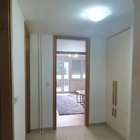 Appartement Apartment Golic *